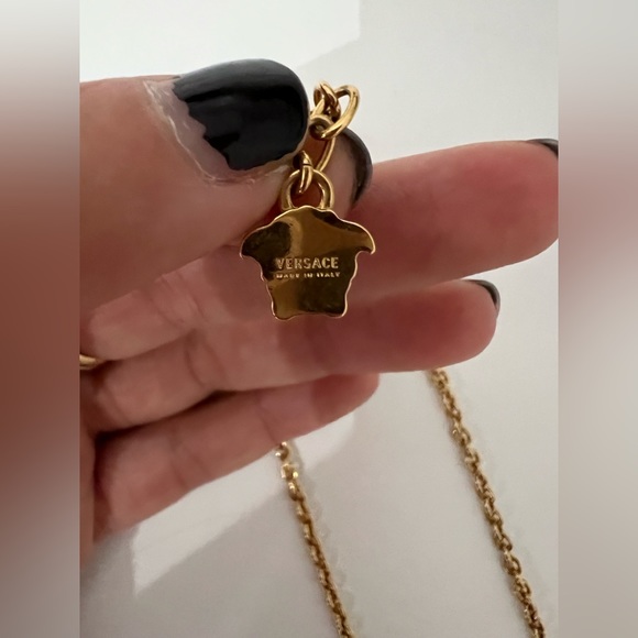 Versace neckless - Picture 4 of 5